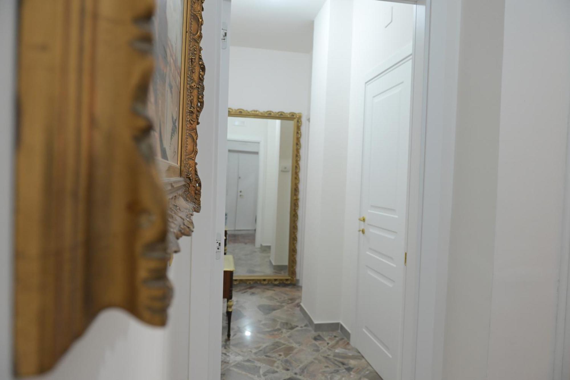 The Rooms Of Swami 바리 외부 사진