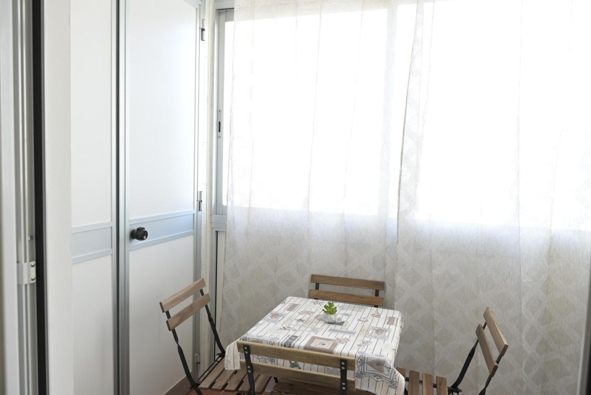 The Rooms Of Swami 바리 외부 사진